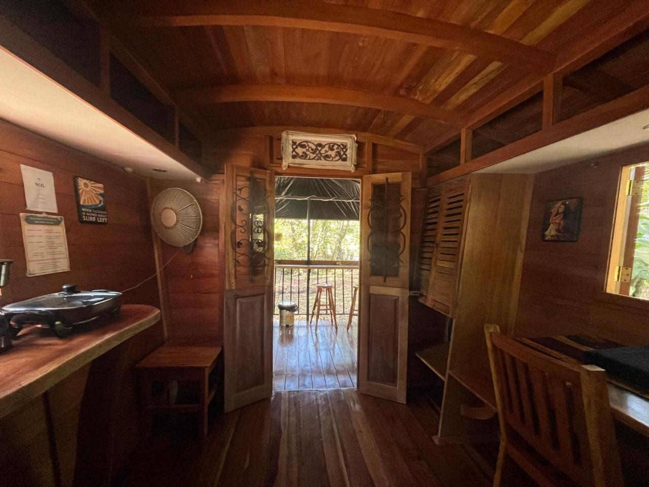 Gypsy Wagons Hotel Pavones  Kültér fotó